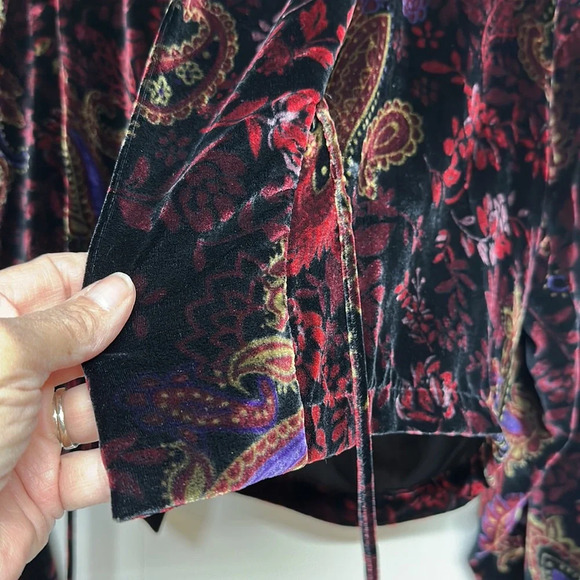 Vintage Bryan Emerson Crushed Velvet Cropped Jacket - Picture 2 of 12